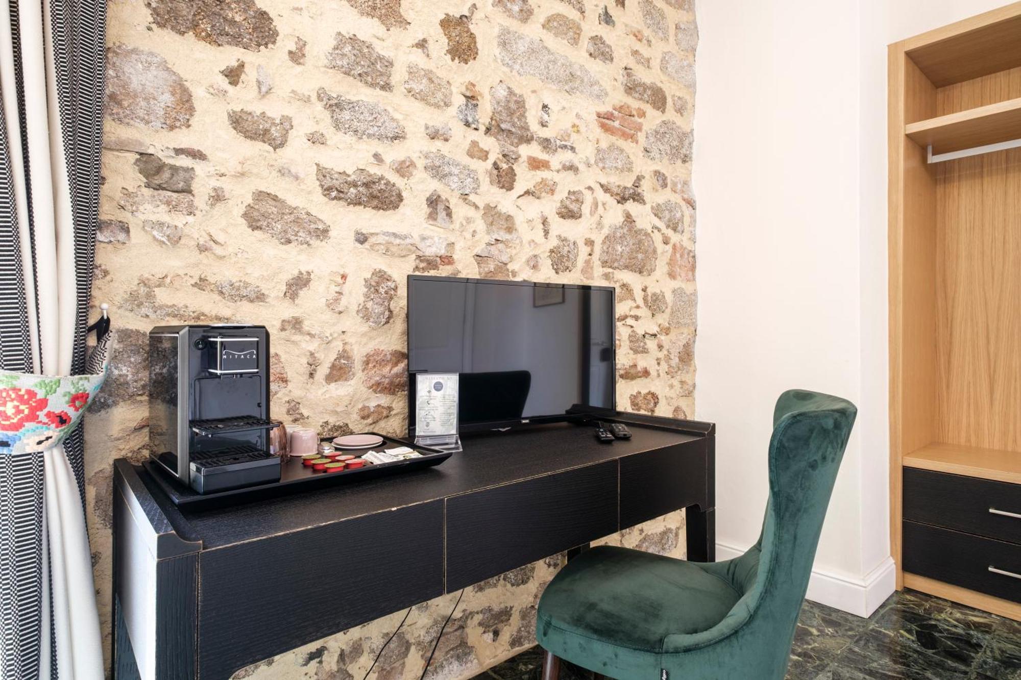 Kemani Villa Sara אולביה חדר תמונה